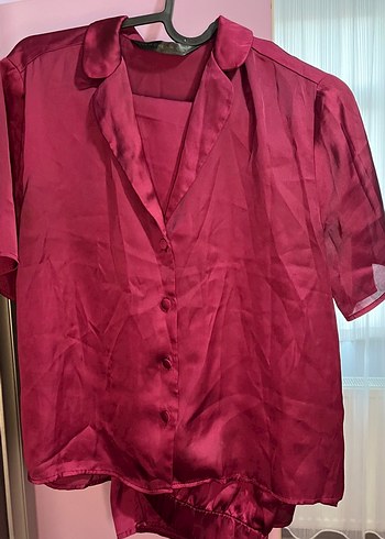 LC Waikiki Saten pijama takımı