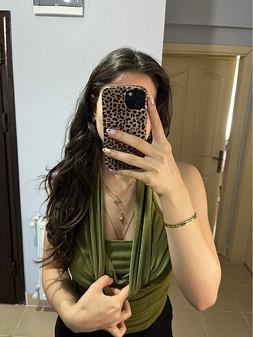 H&M Yeşil halter yaka sırt dekolteli bluz