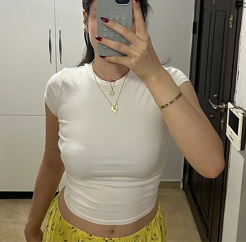 Bershka kısa kollu tişört