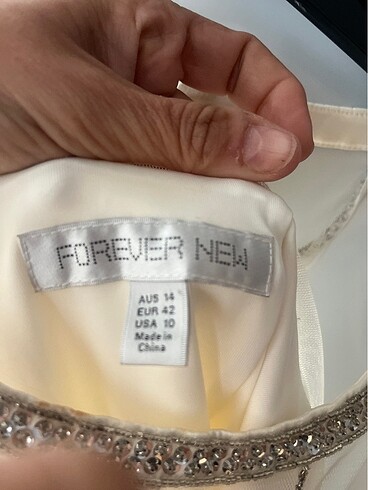 42 Beden Abiye elbise forever new