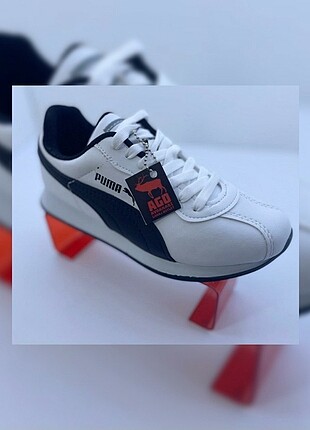 39 Beden beyaz Renk PUMA KADIN SPOR AYAKKABI