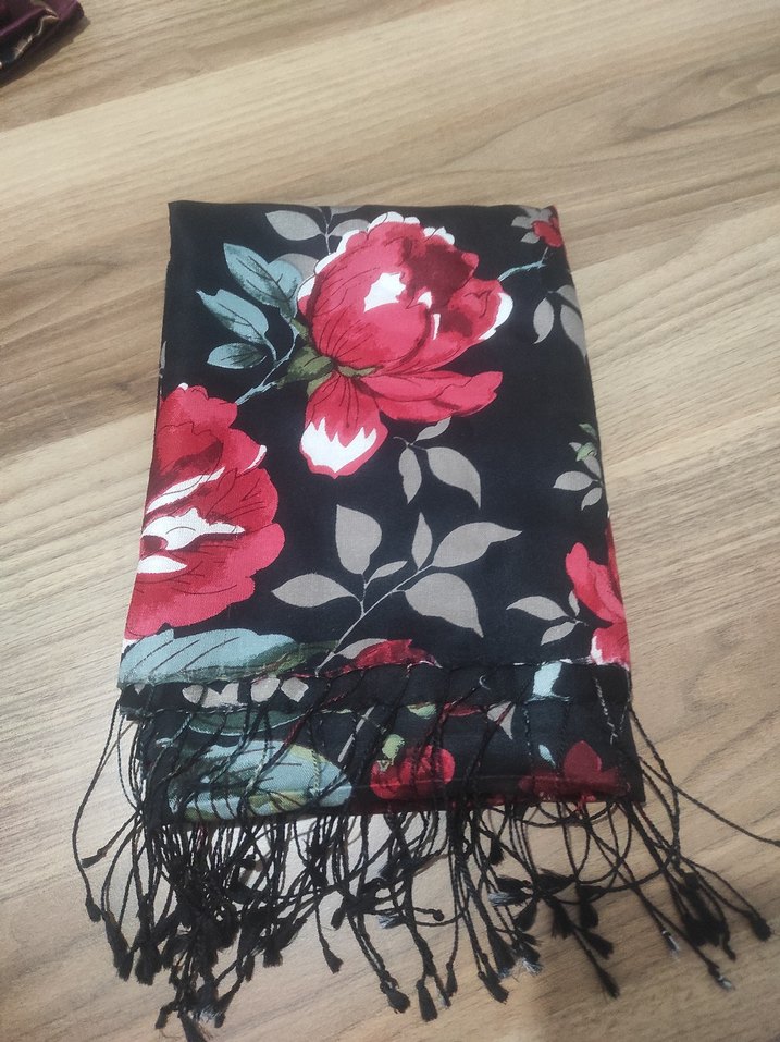 ipekevi şal - Görsel 2
