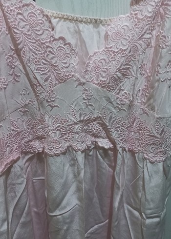 m Beden PASTEL PEMBE,TAFTA YADA İPEKLİ, İŞLEMELİ GECELİK SABAHLIK TAKIM