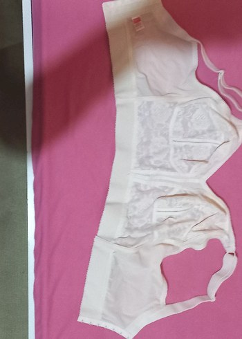 diğer Beden beyaz Renk BUTİK KOPÇADAN ALDIM, KORSE TİP MİDE TOPARLAYICI SUTYEN. 105 C