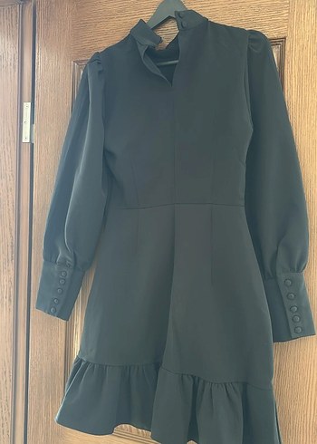 Uzun Kollu, Yüksek Yakalı Siyah Midi Elbise - Görsel 2