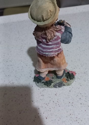 Bej Renkli Kız Figürin - Görsel 2