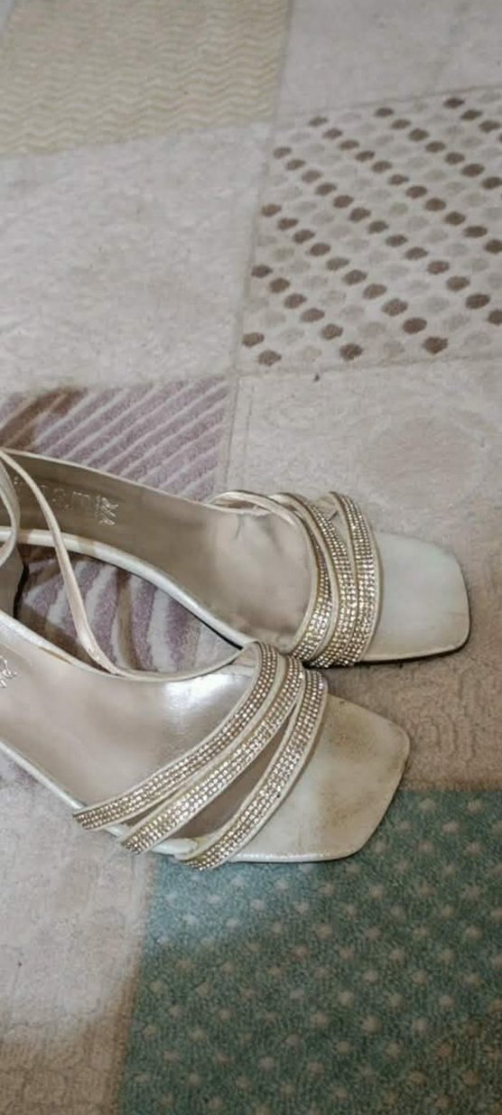 39 NUMARA BEYAZ ABIYE AYAKKABI  - Görsel 2