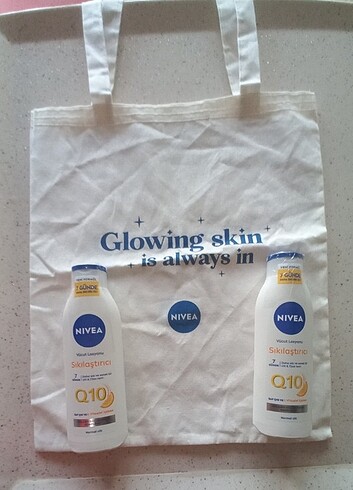 Nivea NİVEA SIKILAŞTIRICI VÜCUT LOSYONU
