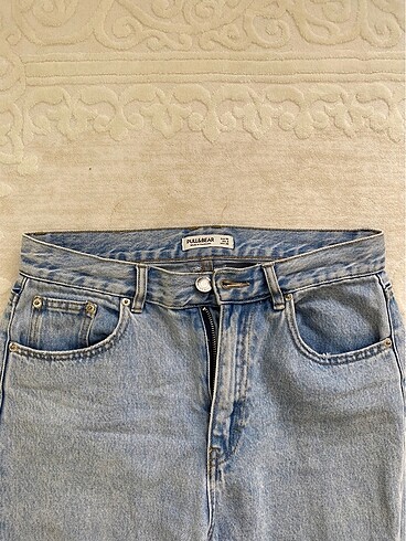 m Beden mavi Renk Pull and Bear Mom Jean