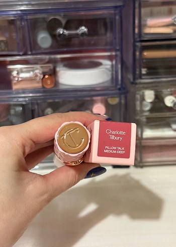 Charlotte Tilbury lip plump medium / deep - Görsel 3