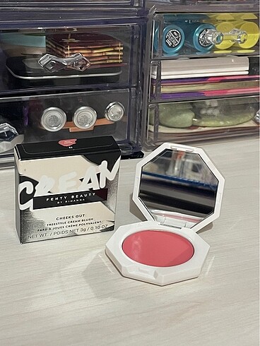 Fenty beauty creme blush petal poppin 02