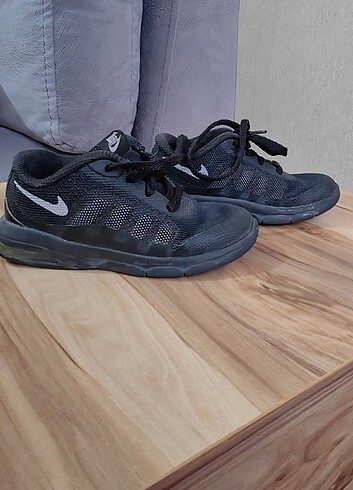 26 Beden Nike spor ayakkabı