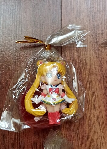  Beden Renk sailor moon figürleri 
