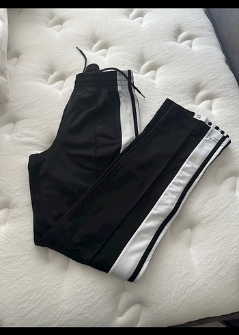 Kadın Siyah Beyaz Düğmeli Spor Pantolon - Görsel 8