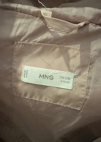 Kız Çocuk Bej Düğmeli Mont - Görsel 2