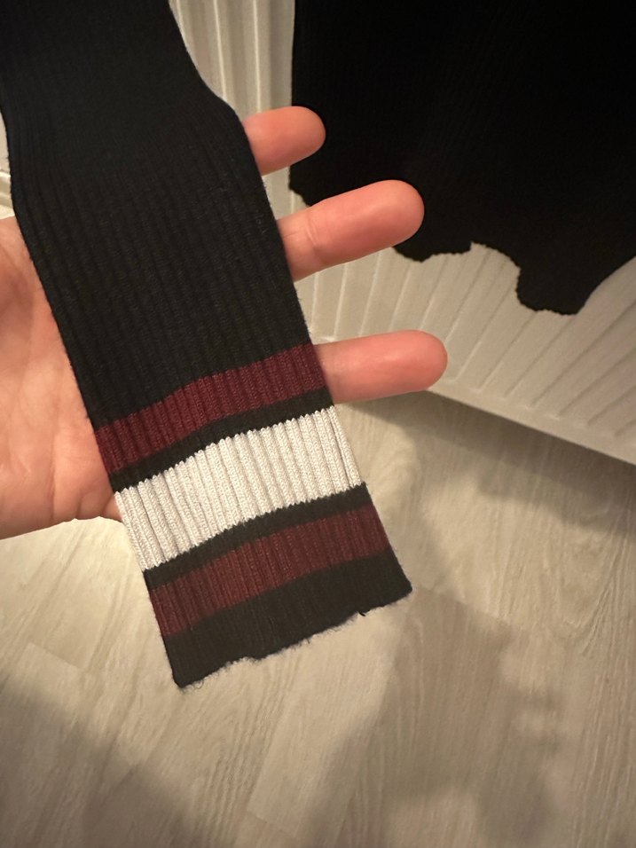 Siyah Uzun Kollu Dar Kesim Triko Kadın Kazak - Görsel 4