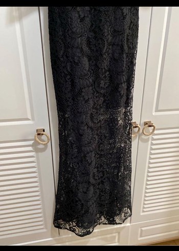 Dantel İşlemeli Siyah Uzun Abiye Elbise - Görsel 2