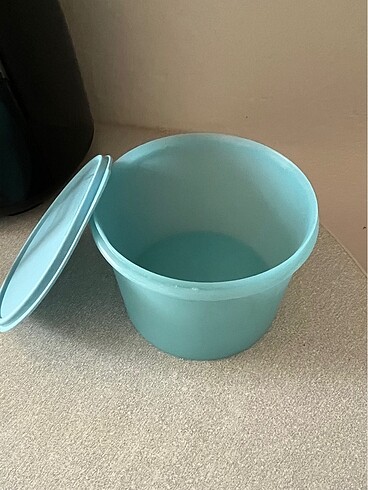Tupperware Yuvarlak Saklama kabı