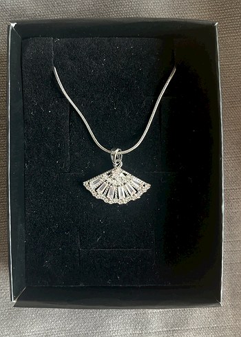 Pandora Silver Yelpaze Kolye