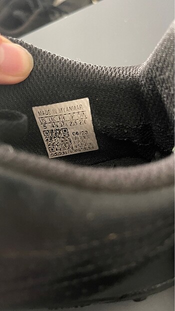 38 Beden Adidas marka krampon