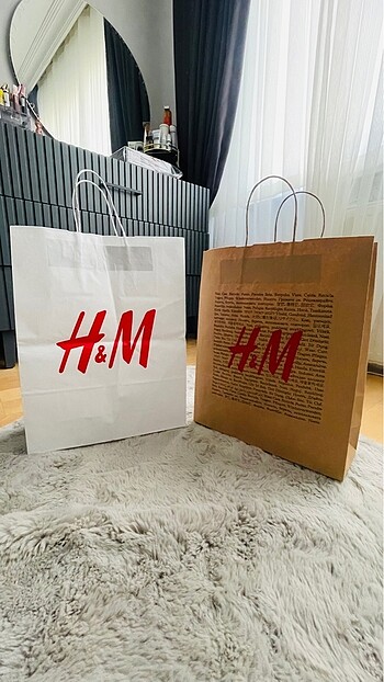 H&M marka karton poşet