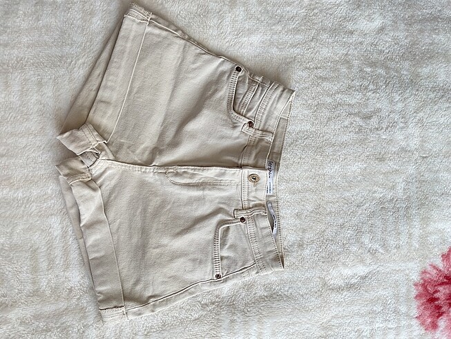 Bershka Mini şort