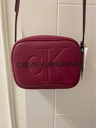 Beden Calvin Klein çapraz çanta