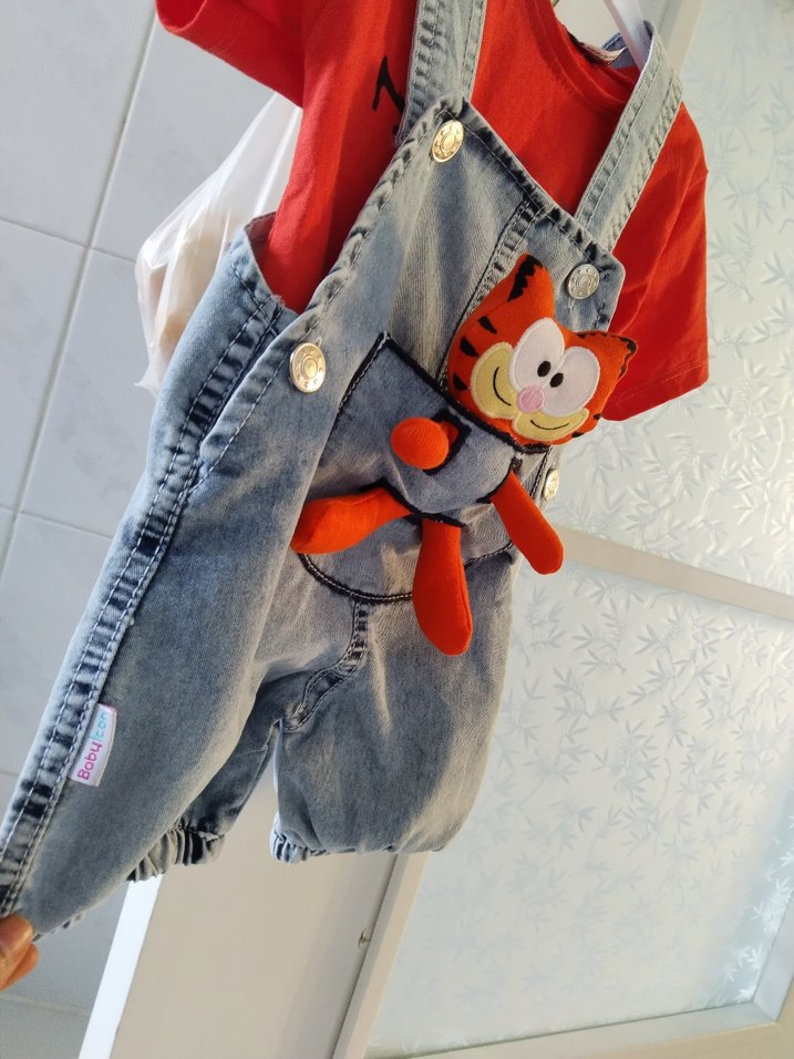 Kızıl Baskılı Denim Kısa Kollu Tulum - Görsel 2