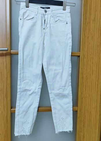 Beyaz Kadın Denim Midi Pantolon