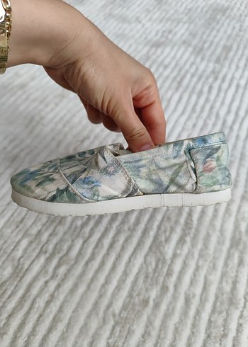 TOMS TOMS ÇOCUK BABET YAZLİK SANDALET