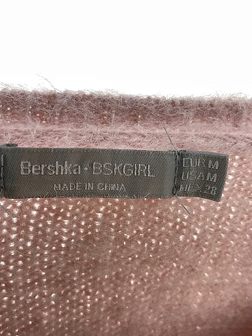 m Beden çeşitli Renk Bershka Kazak / Triko %70 İndirimli.