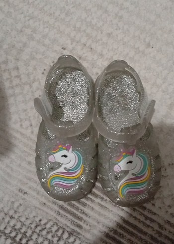 LC Waikiki Kız Çocuk Simli Unicorn Terlik