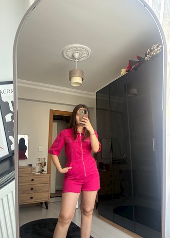 Pembe Kısa Tulum, V Yaka, Kısa Kol - Görsel 2