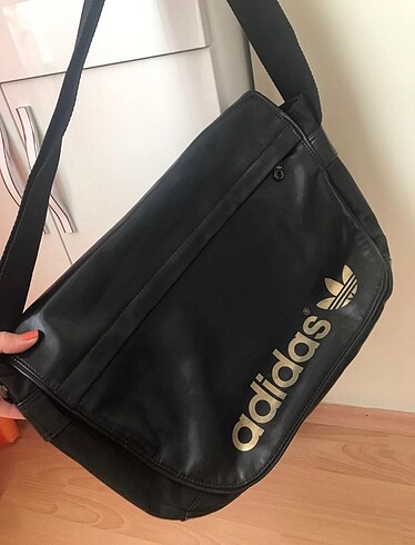 Adidas Postacı Çanta