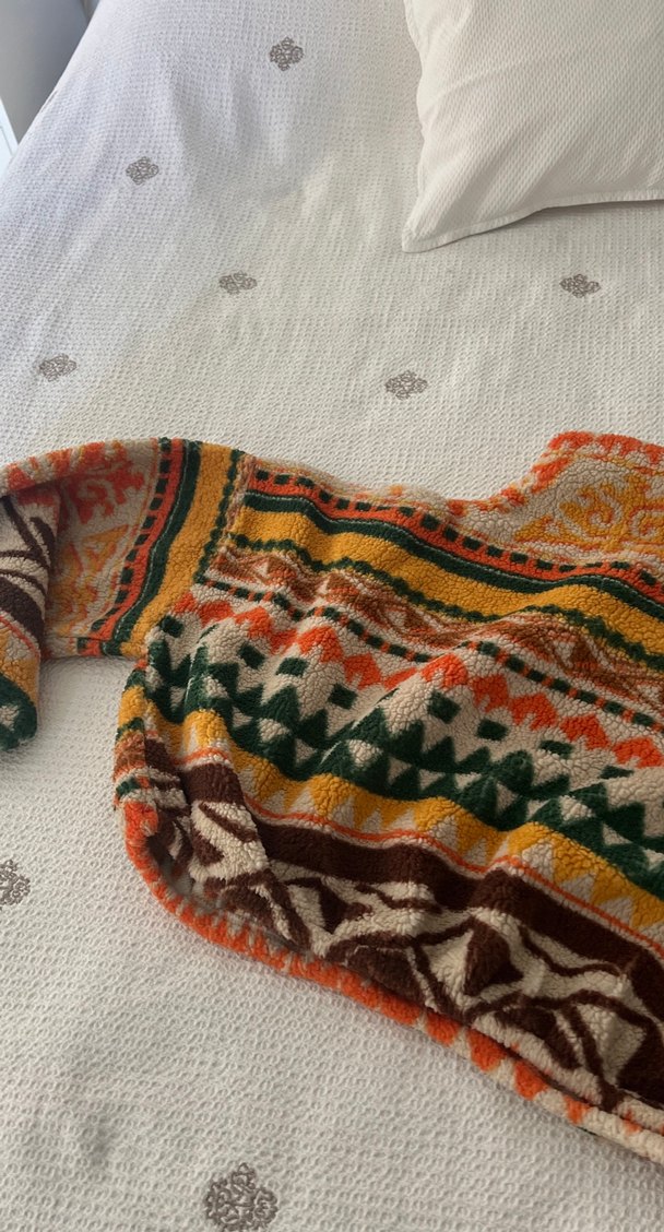 Çok Renkli Desenli crop polar üst - Görsel 3