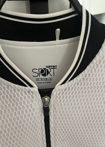 Beyaz Fermuarlı Kadın Spor Ceket - Görsel 3