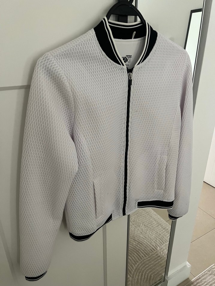 Beyaz Fermuarlı Kadın Spor Ceket - Görsel 5