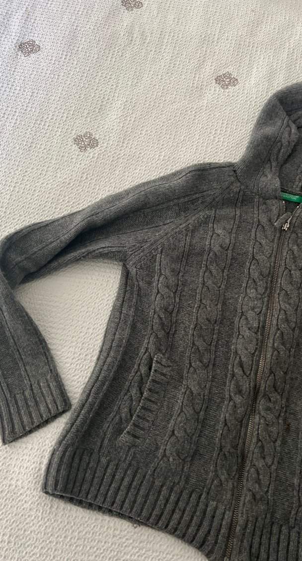 Benetton Gri Kapüşonlu Örgü Hırka - Görsel 2