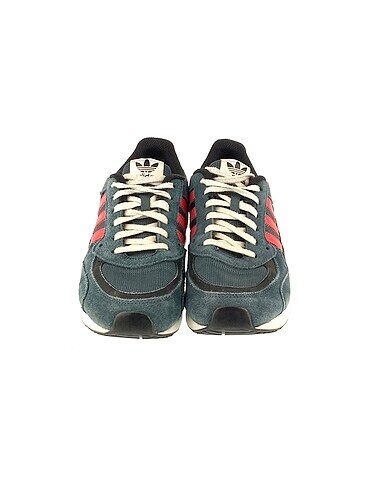36,5 Beden Adidas Spor Ayakkabı %70 İndirimli.