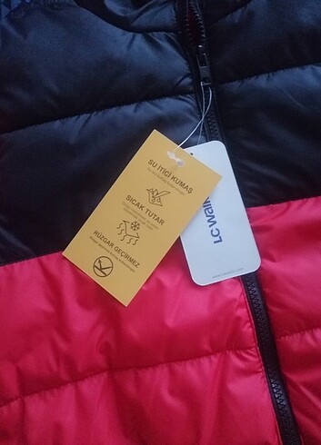 LC Waikiki Kırmızı erkek mont