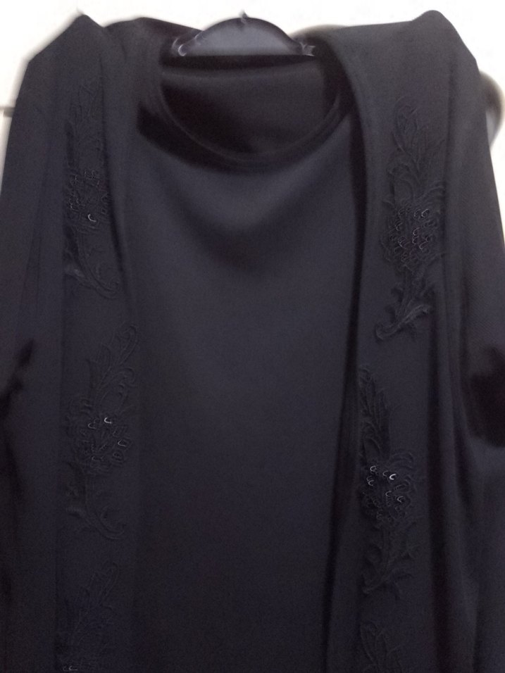 Uzun Kollu Siyah  Nakışlı Kadın hırka ve bluz - Görsel 4