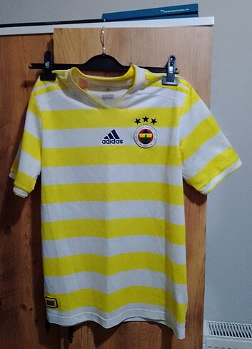 xl Beden Fenerbahçe forma