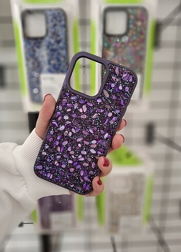 iPhone 13 ve 14 Kılıf. Mor Renk Gerçek Doğal Taşlı Lüks Kılıf