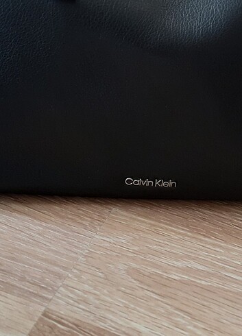  Beden siyah Renk Calvin Klein çanta 
