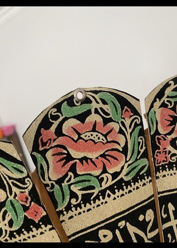 Çiçek ve Arapça Yazılı Dekoratif Yelpaze - Görsel 2