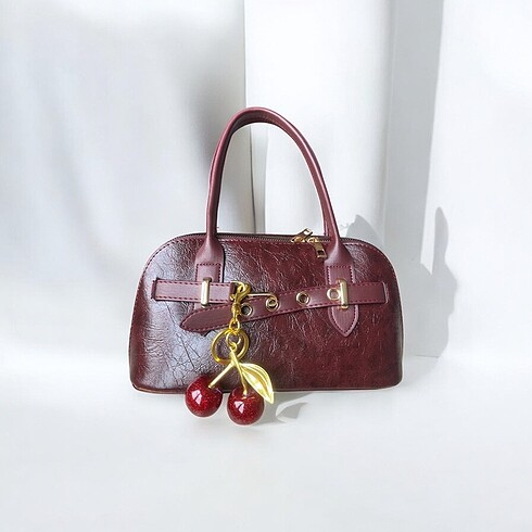 Beden Miu Miu model çanta