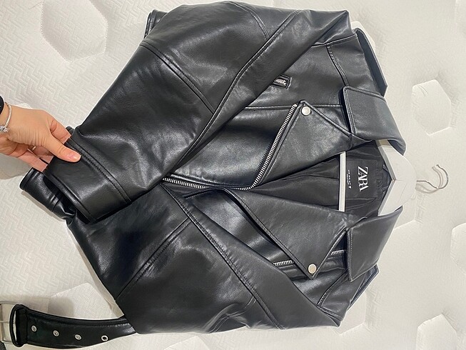 Zara deri ceket overize - Görsel 6