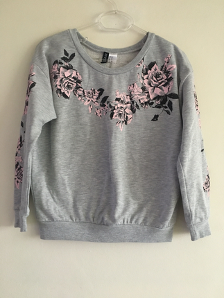çiçek desenli sweat