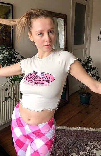 California crop top