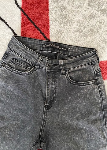 LC Waikiki Gri likralı kot Pantolon